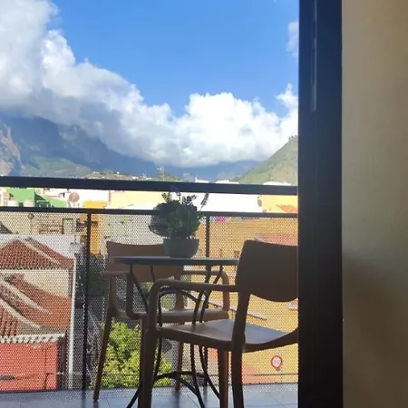 Bonito Y Amplio Piso En Llanos De Aridane